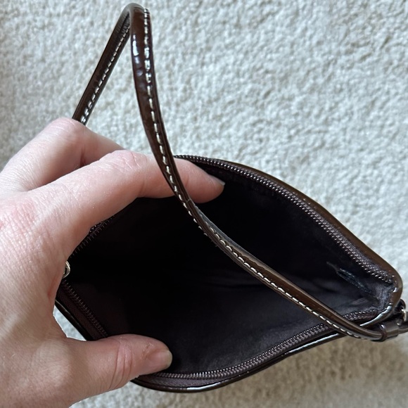 Coach patent leather wristlet - Picture 2 of 3